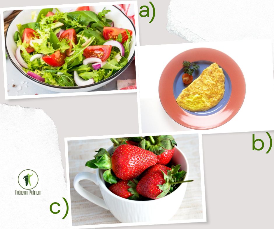 Ensalada variada de brotes tiernos con tomate mas tortilla francesa Y fresas